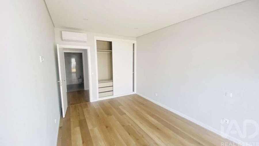 Moradia T4 para Venda em Ericeira Foto 17