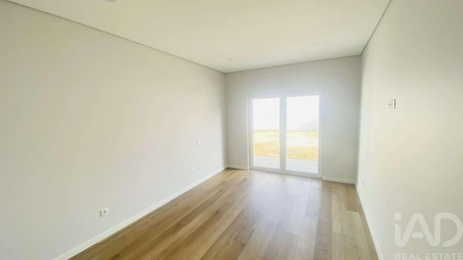 Moradia T4 para Venda em Ericeira Foto 16