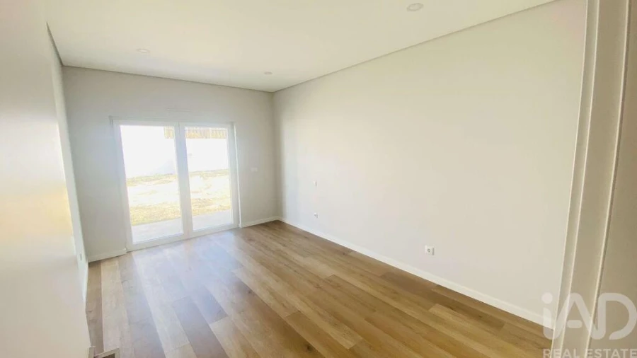 Moradia T4 para Venda em Ericeira Foto 19