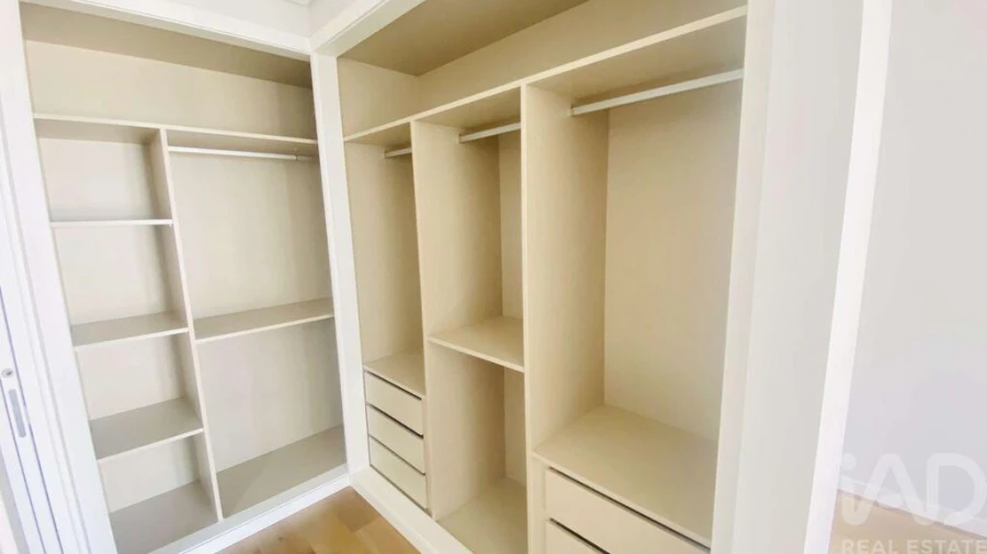 Moradia T4 para Venda em Ericeira Foto 23