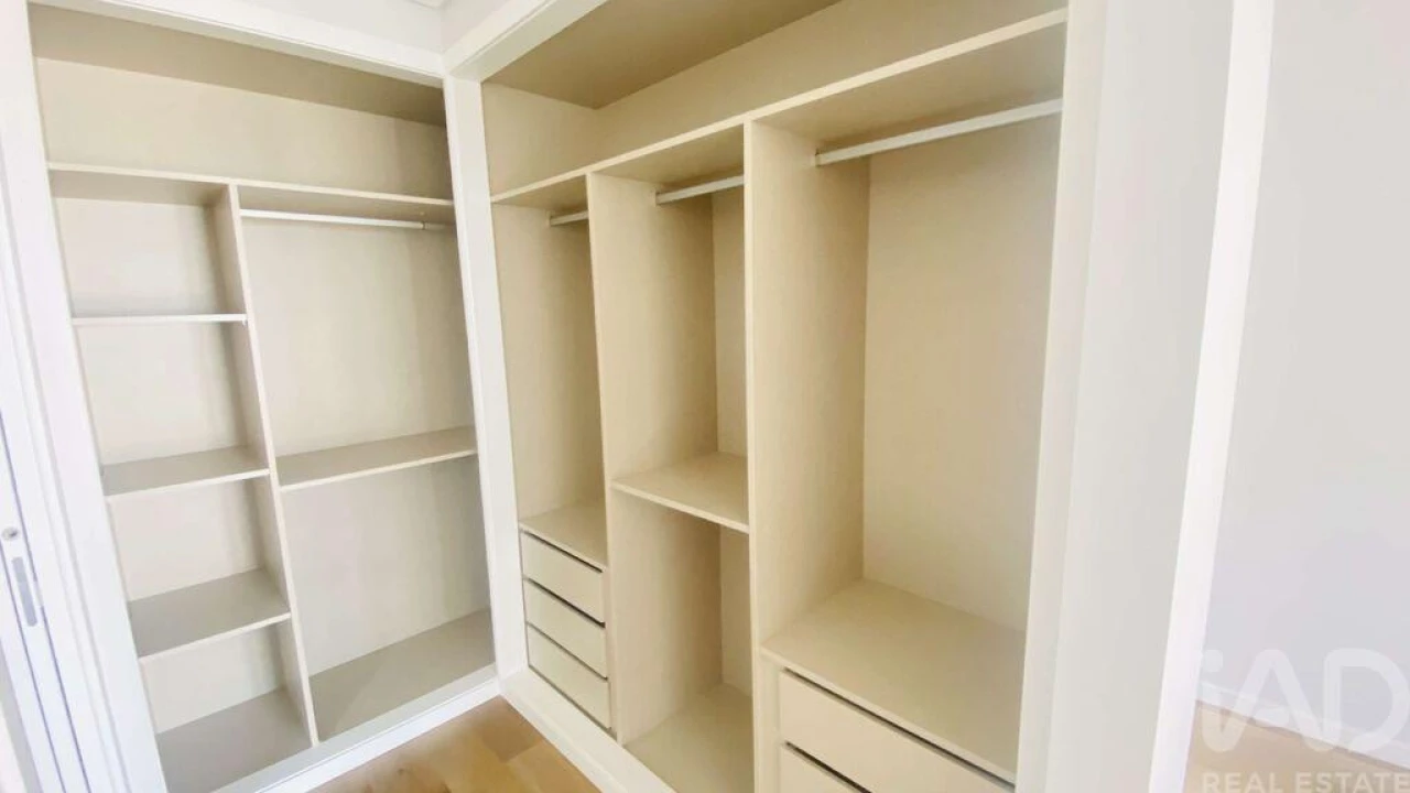 Moradia T4 para Venda em Santo Isidoro Foto 22