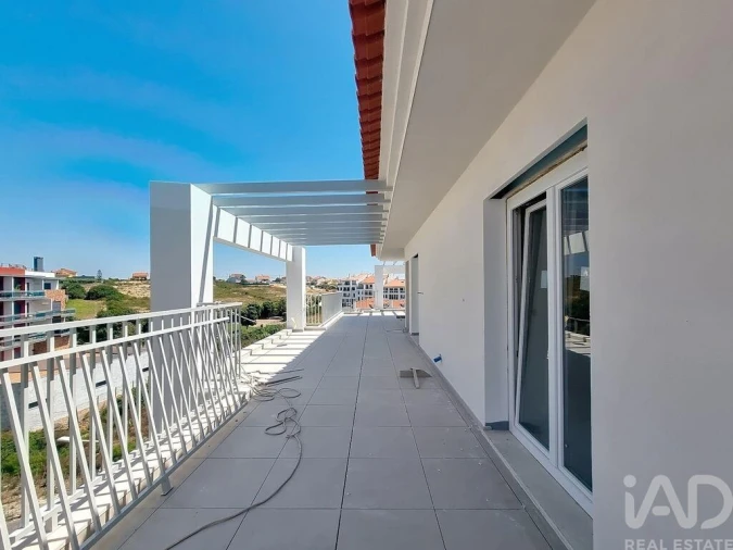 Apartamento T2 para Venda em Ericeira Foto 4