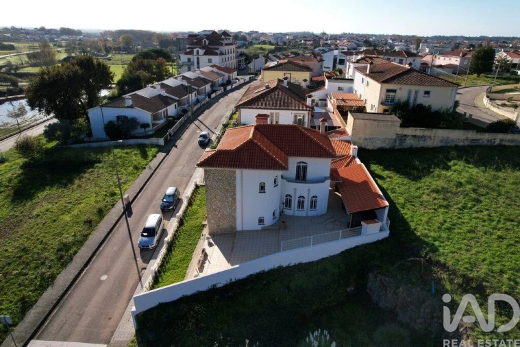 Moradia T4 para Venda em Beduído e Veiros Foto 35