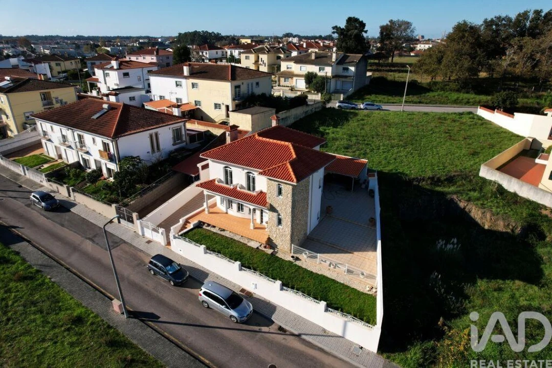 Moradia T4 para Venda em Beduído e Veiros Foto 36