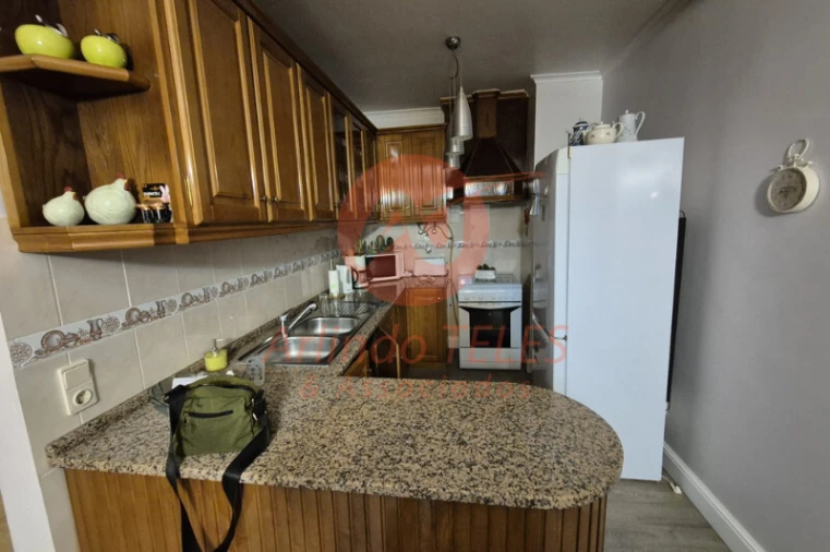 Apartamento T2 para Venda em Biscoitos Foto 18