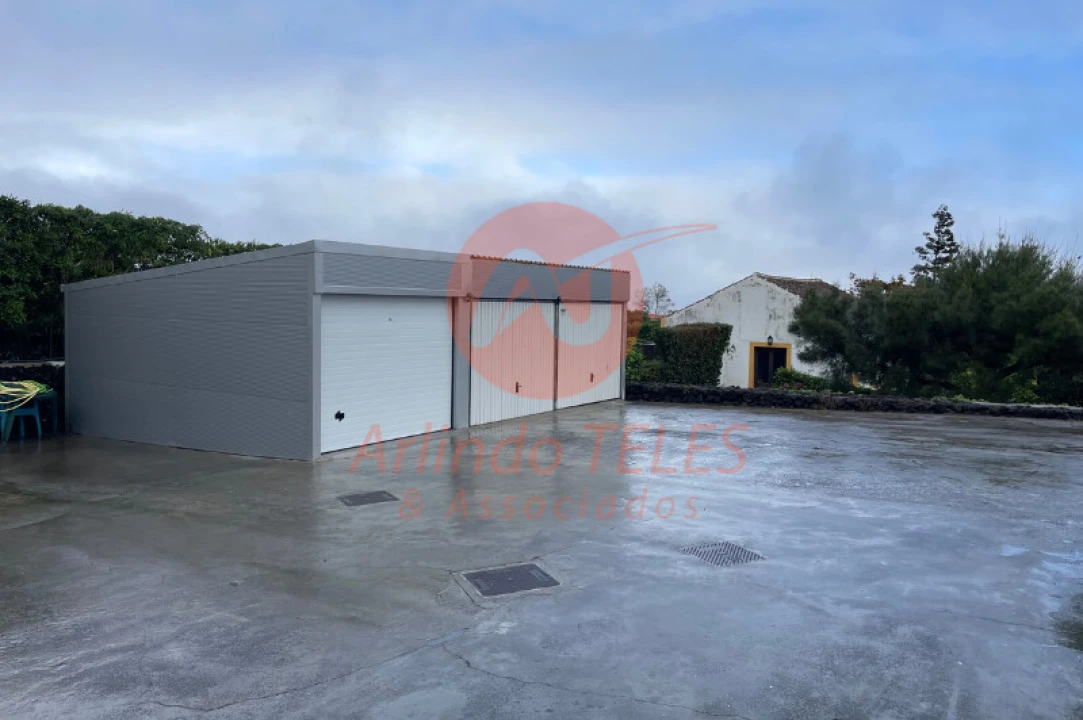 Apartamento T2 para Venda em Biscoitos Foto 30