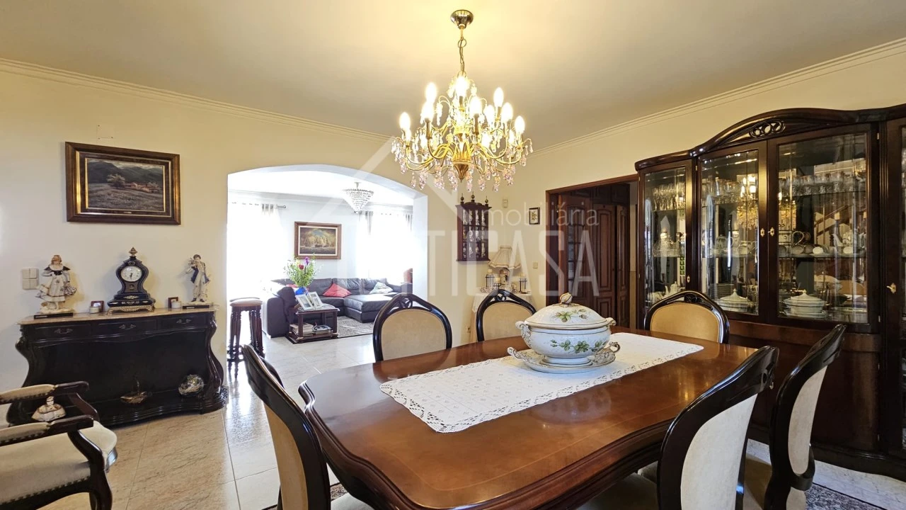 Quinta T6 para Venda em Loures Foto 12