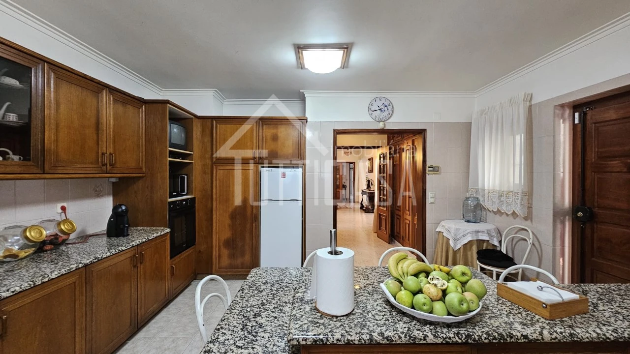 Quinta T6 para Venda em Loures Foto 28