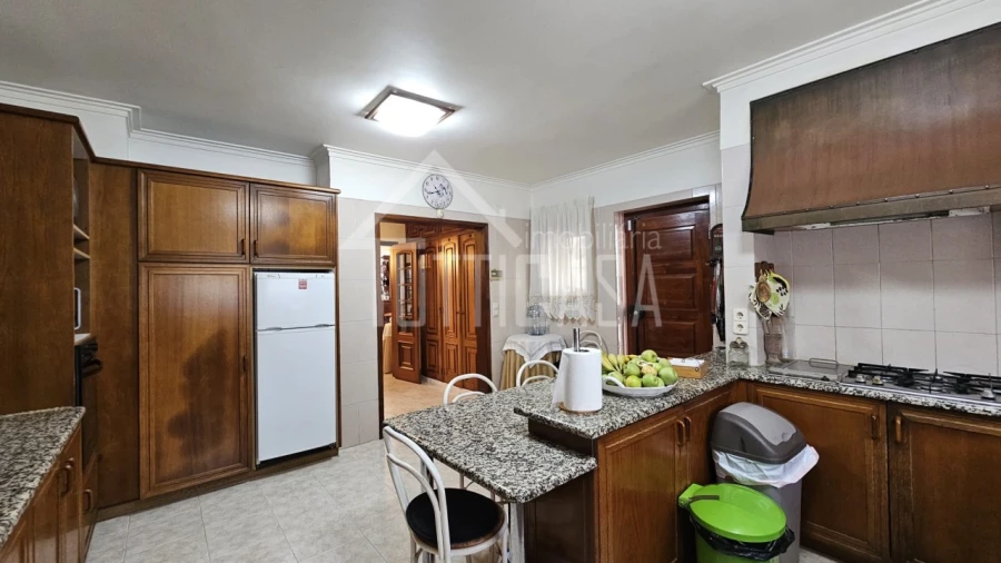 Quinta T6 para Venda em Loures Foto 26