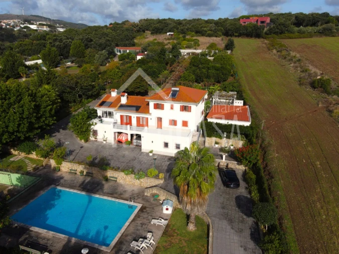 Quinta T6 para Venda em Loures Foto 3