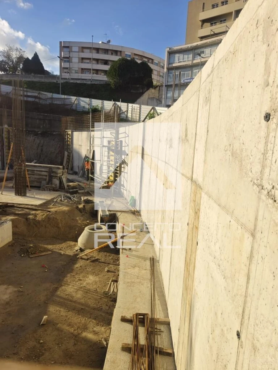 Apartamento T3 para Venda em Lordelo Foto 5