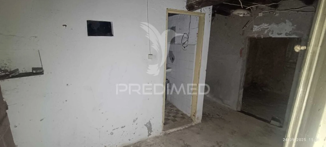 Moradia T2 para Venda em Santa Maria da Devesa Foto 4