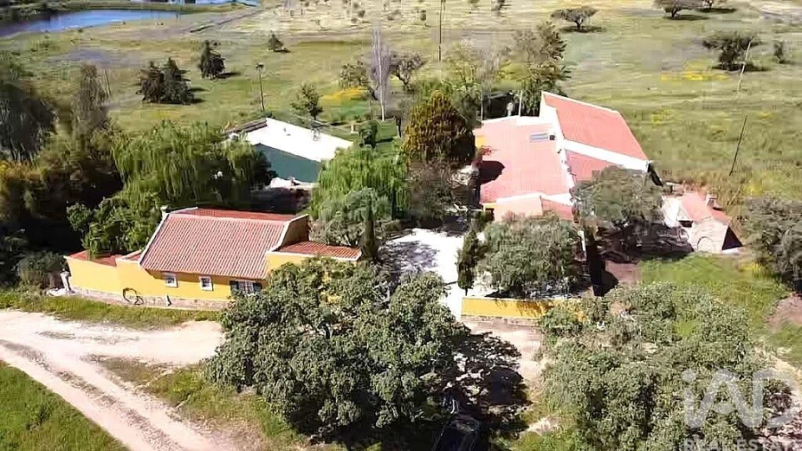 Quinta T5 para Venda em Ourique Foto 37