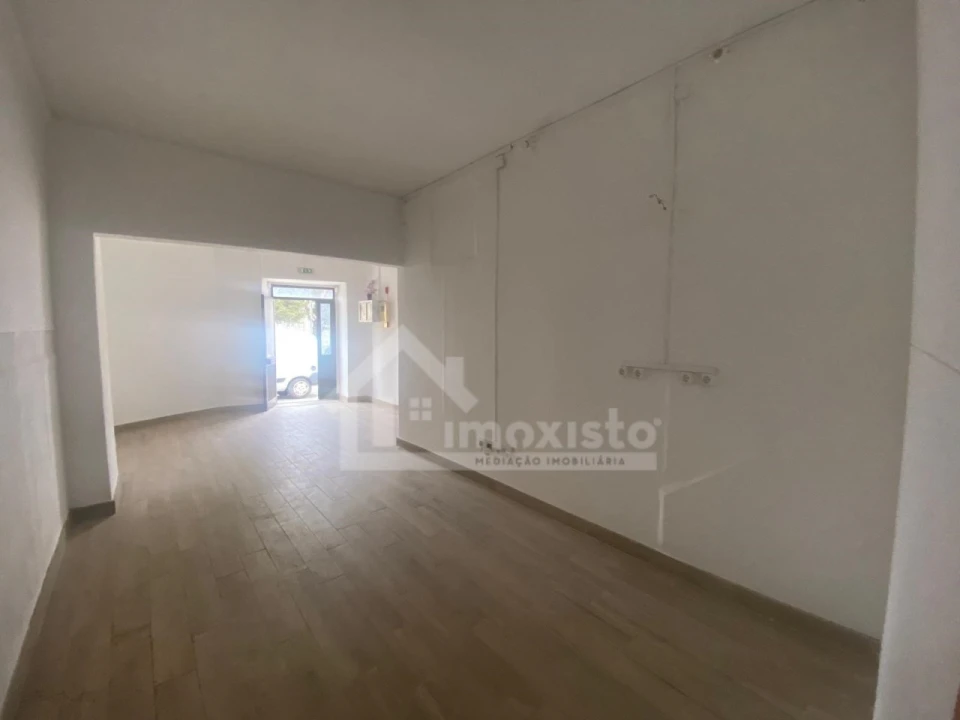 Loja para Arrendamento em Ansião Foto 3