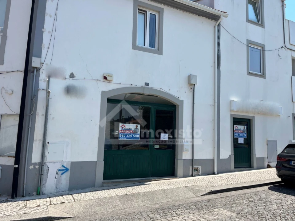 Loja para Arrendamento em Ansião Foto 1