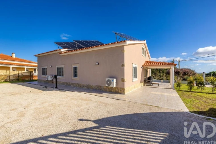 Moradia T3 para Venda em Nossa Senhora do Pópulo, Coto e São Gregório Foto 5