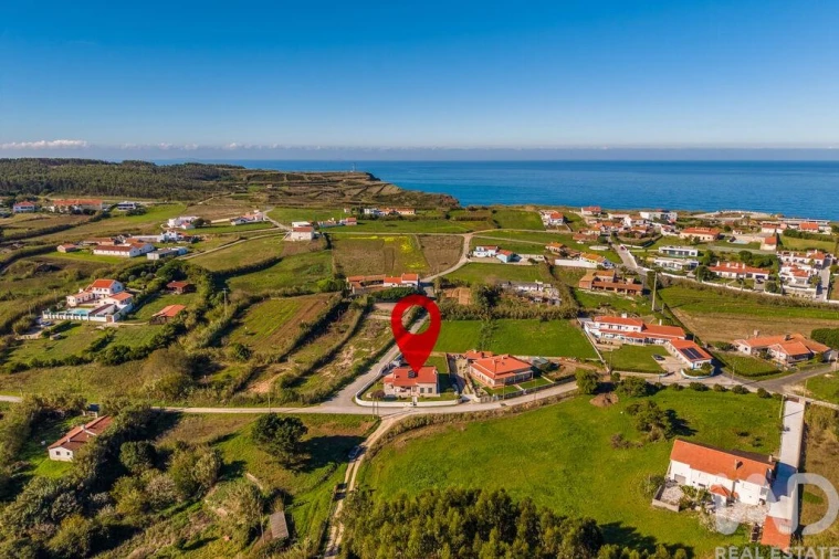 Moradia T3 para Venda em Nossa Senhora do Pópulo, Coto e São Gregório Foto 11