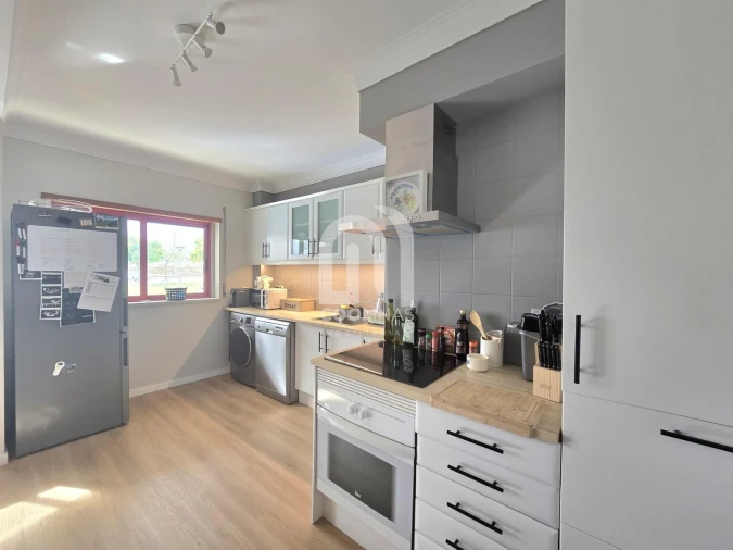 Apartamento T1 para Arrendamento em Seixal, Arrentela e Aldeia de Paio Pires Foto 3