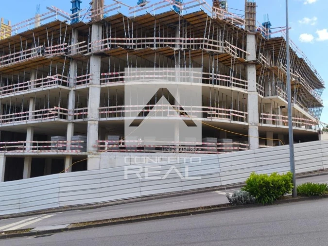 Apartamento T3 para Venda em Lordelo Foto 23