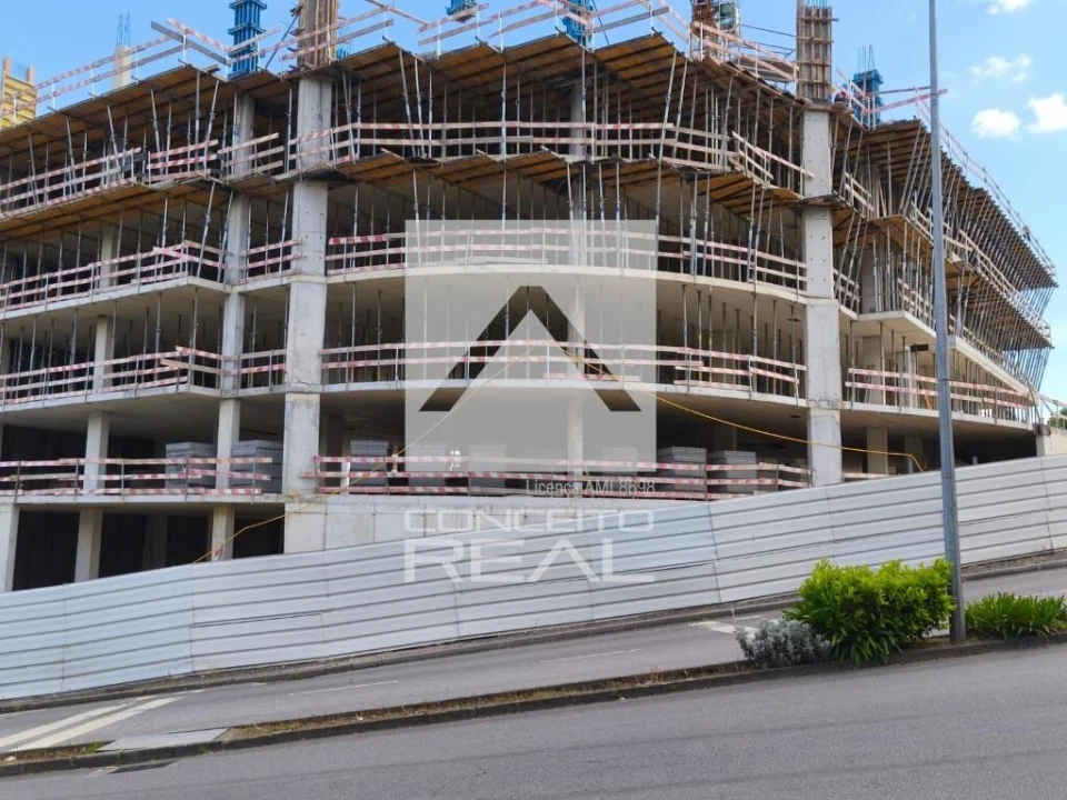Apartamento T3 para Venda em Lordelo Foto 23