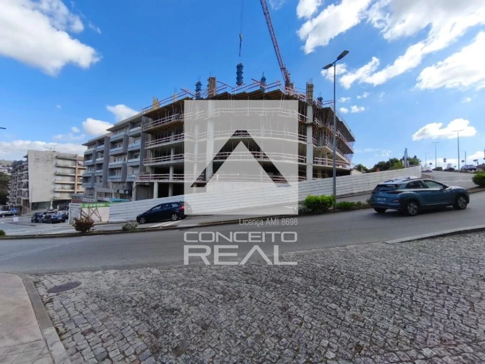 Apartamento T3 para Venda em Lordelo Foto 21