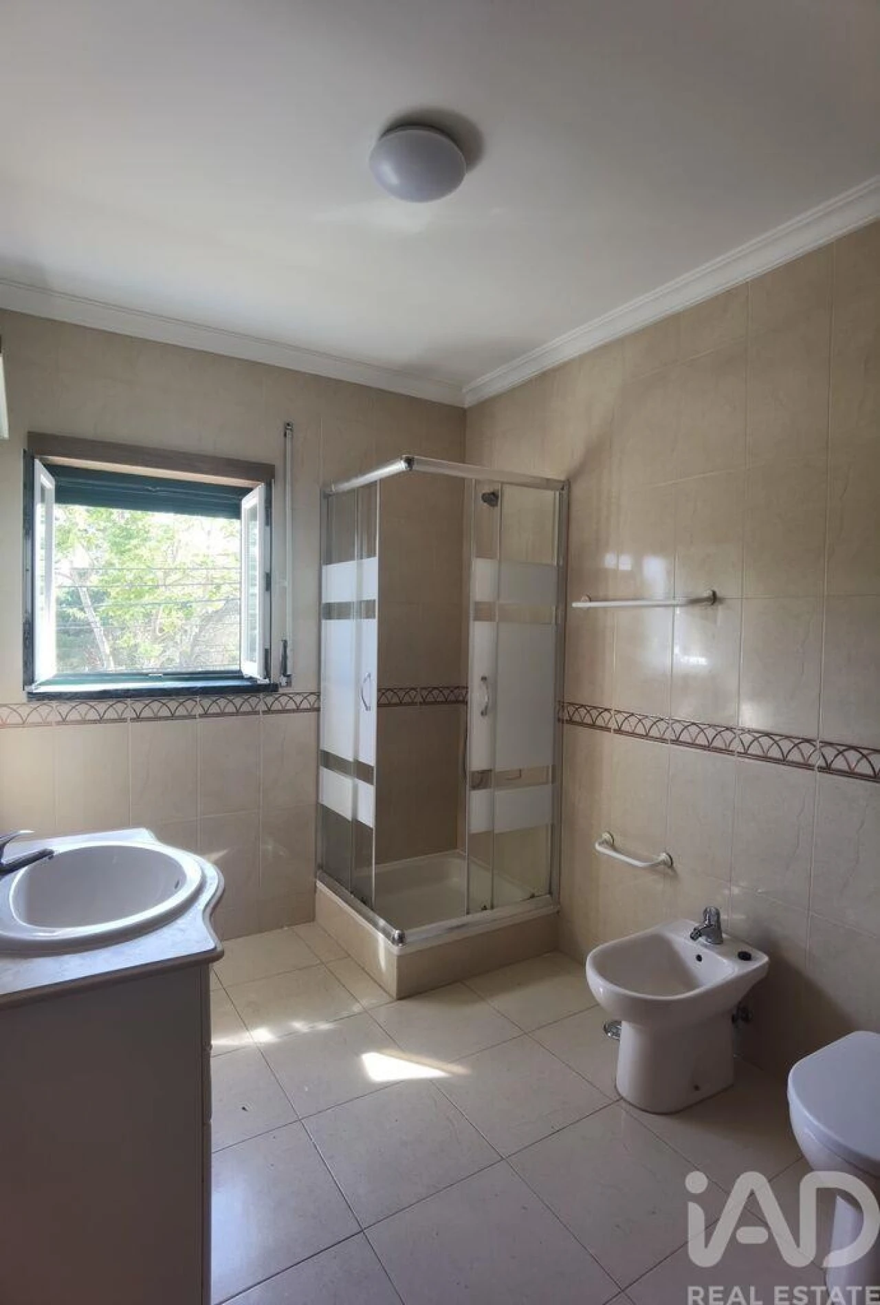 Moradia T4 para Arrendamento em Foz do Arelho Foto 9