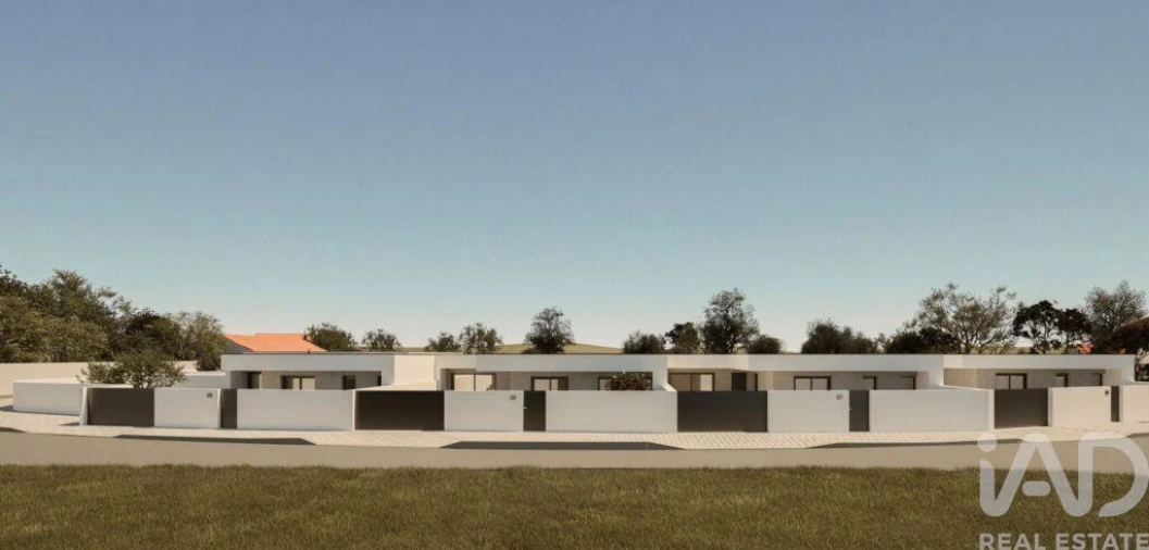 Terreno para Venda em Alcoentre Foto 18