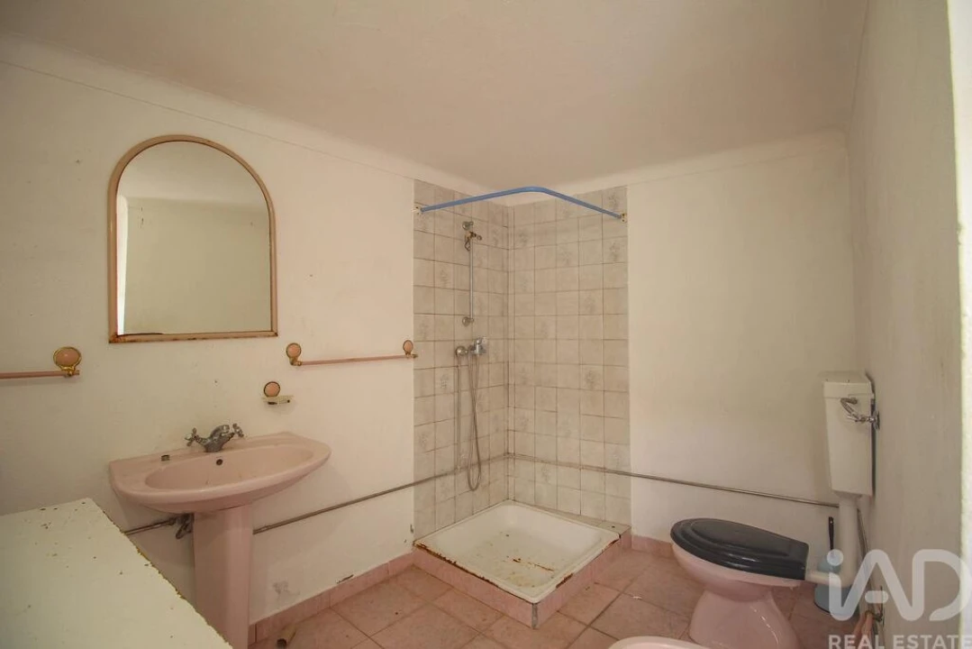 Moradia T3 para Venda em Amareleja Foto 13