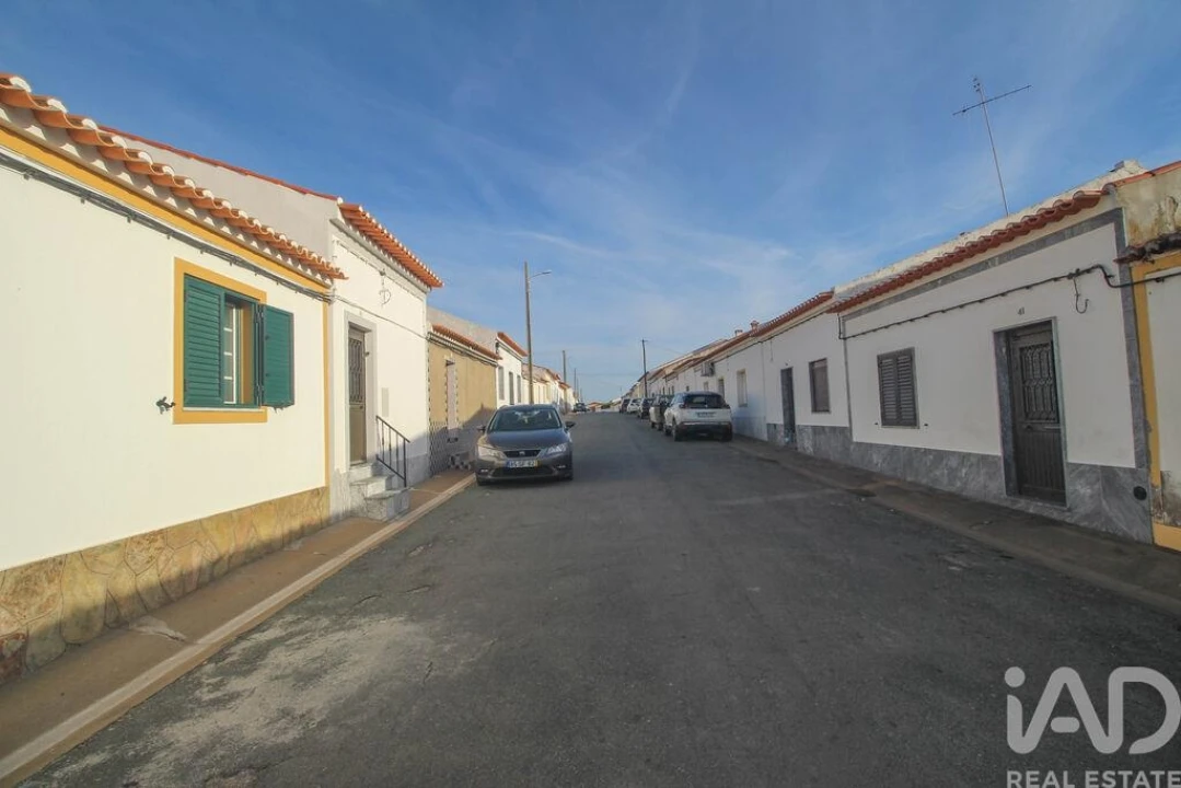 Moradia T3 para Venda em Amareleja Foto 20