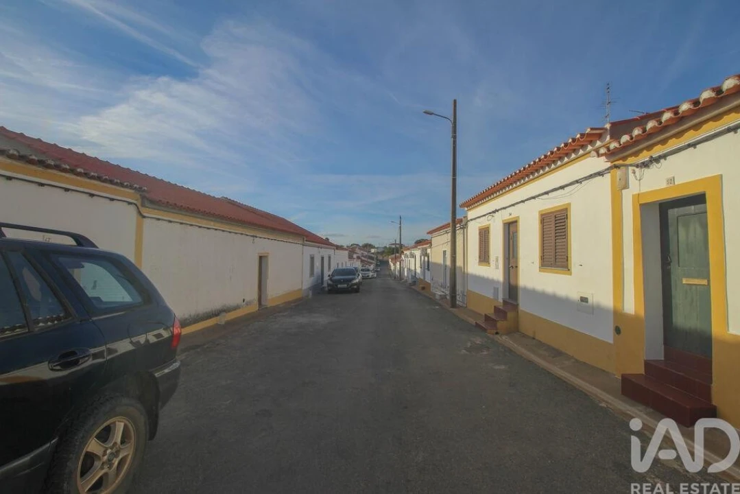 Moradia T3 para Venda em Amareleja Foto 19