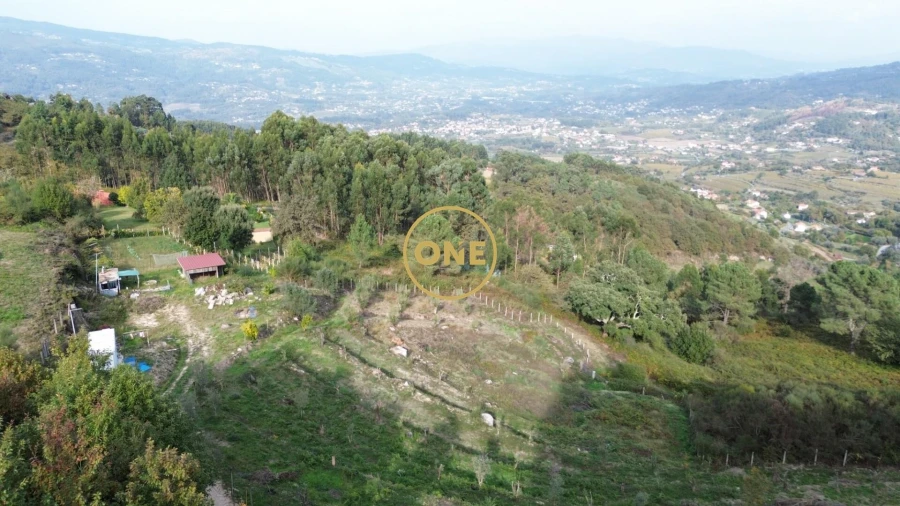 Terreno para Venda em Gondufe Foto 4