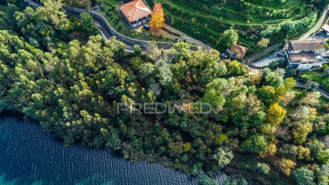 Terreno para Venda em Caniçada e Soengas Foto 16