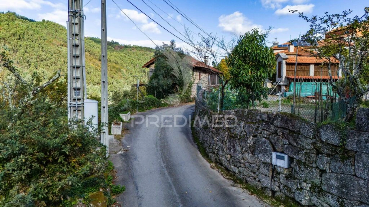 Terreno para Venda em Caniçada e Soengas Foto 20