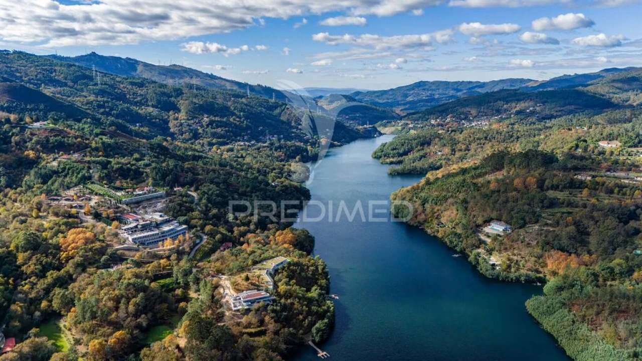 Terreno para Venda em Caniçada e Soengas Foto 13