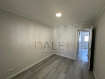 Apartamento T3 para Venda em Almada, Cova da Piedade, Pragal e Cacilhas