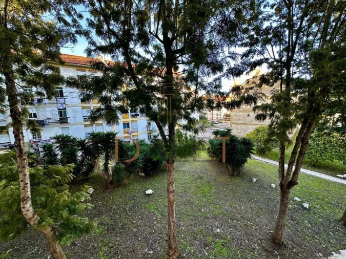 Apartamento T3 para Venda em Almada, Cova da Piedade, Pragal e Cacilhas Foto 27
