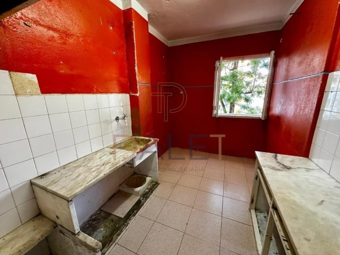 Apartamento T3 para Venda em Almada, Cova da Piedade, Pragal e Cacilhas Foto 5