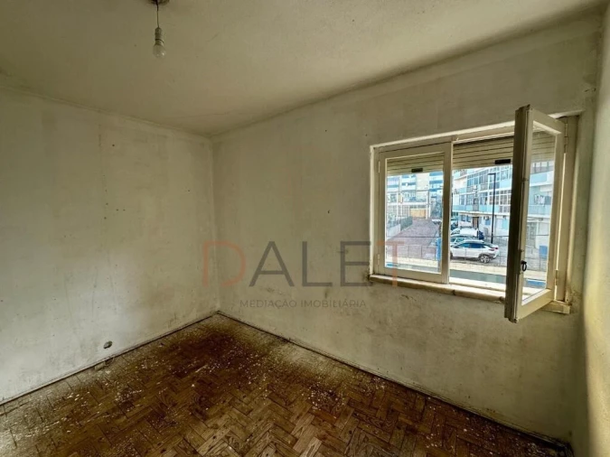 Apartamento T3 para Venda em Almada, Cova da Piedade, Pragal e Cacilhas Foto 21