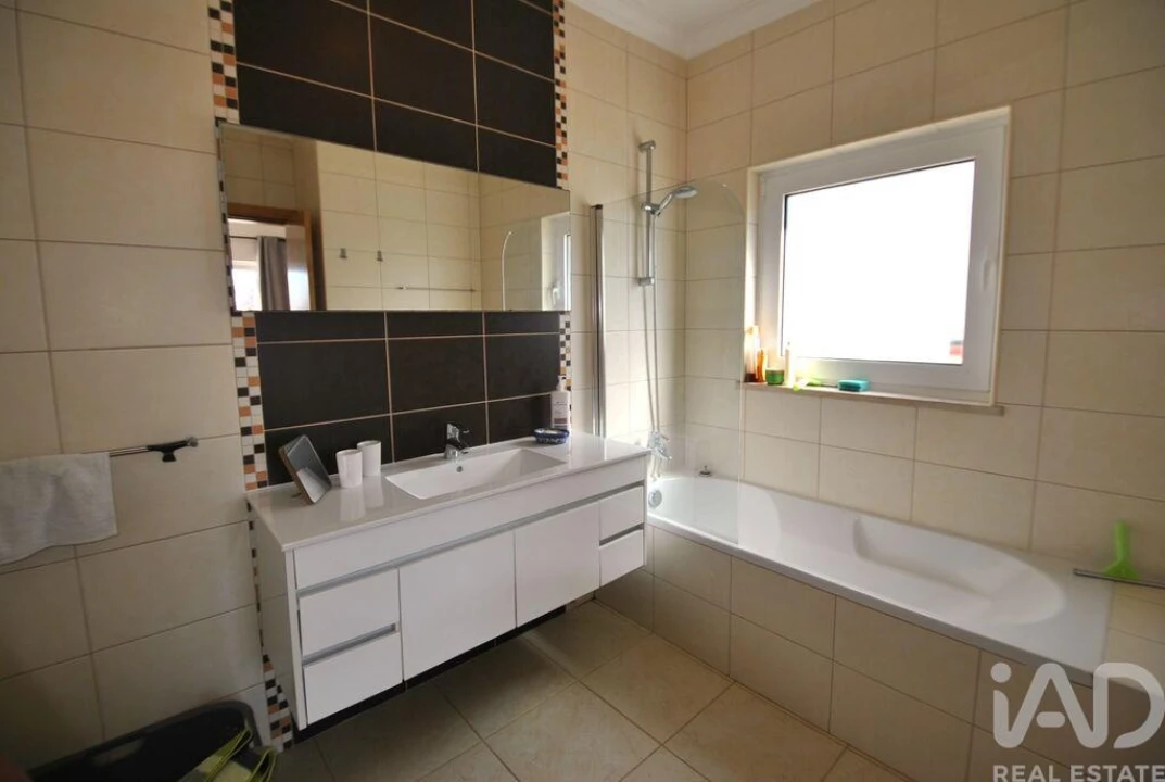 Moradia T3 para Venda em Albufeira e Olhos de Água Foto 24