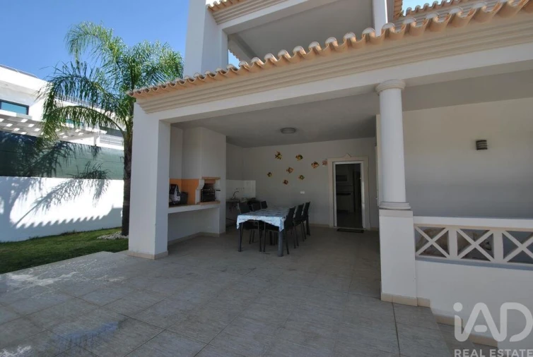 Moradia T3 para Venda em Albufeira e Olhos de Água Foto 18