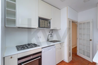 Apartamento T3 para Venda em Campo de Ourique
