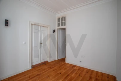 Apartamento T3 para Venda em Campo de Ourique
