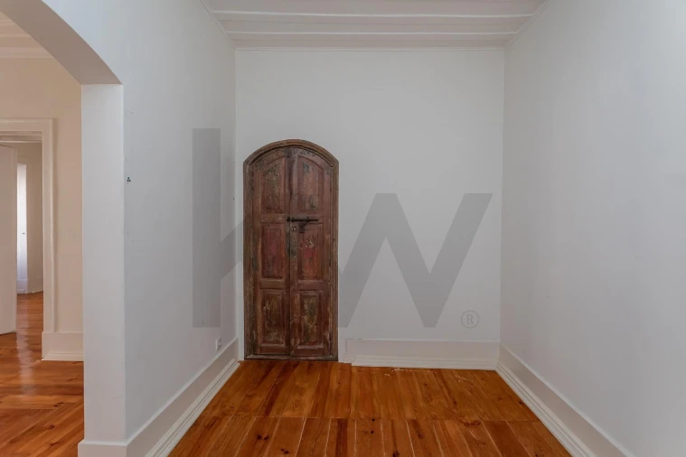 Apartamento T3 para Venda em Campo de Ourique Foto 5