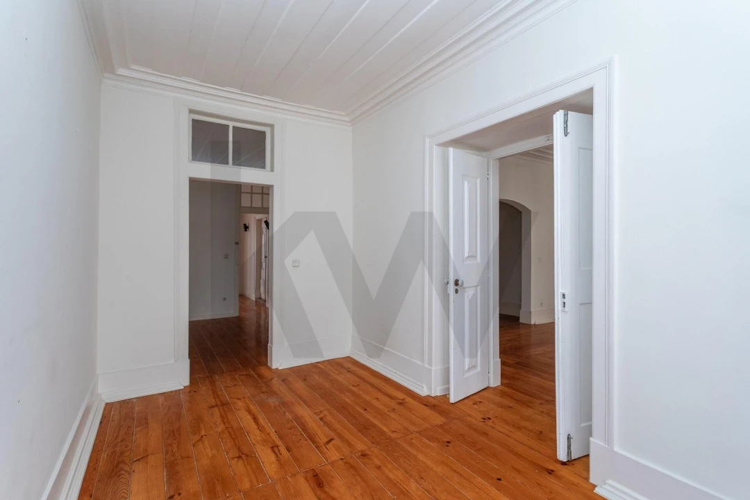 Apartamento T3 para Venda em Campo de Ourique Foto 14