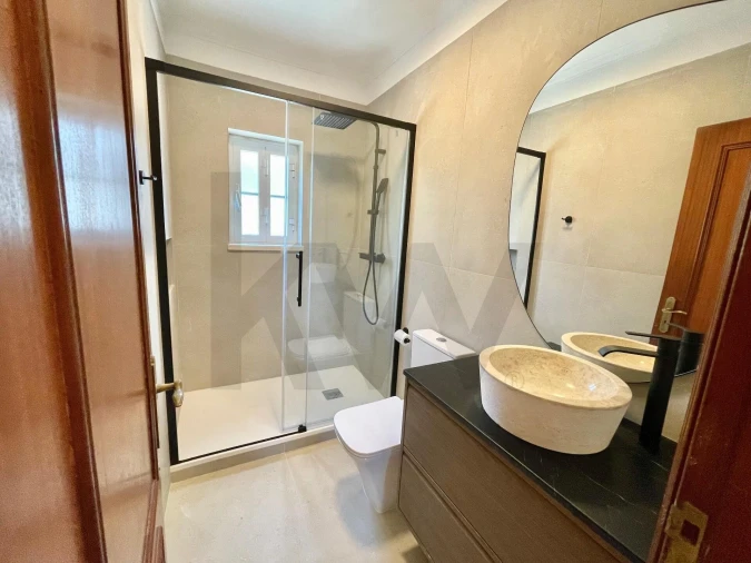 Moradia T4 para Arrendamento em Ericeira Foto 15