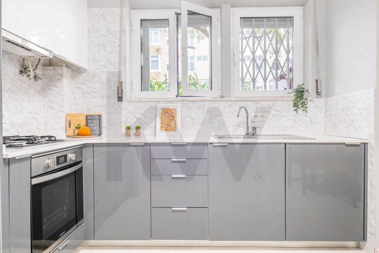 Apartamento T1 para Venda em Oeiras e São Julião da Barra, Paço de Arcos e Caxias Foto 18