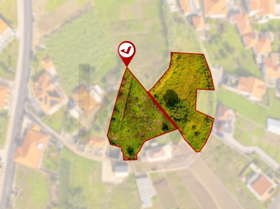 Terreno para Venda em Canhas Foto 2