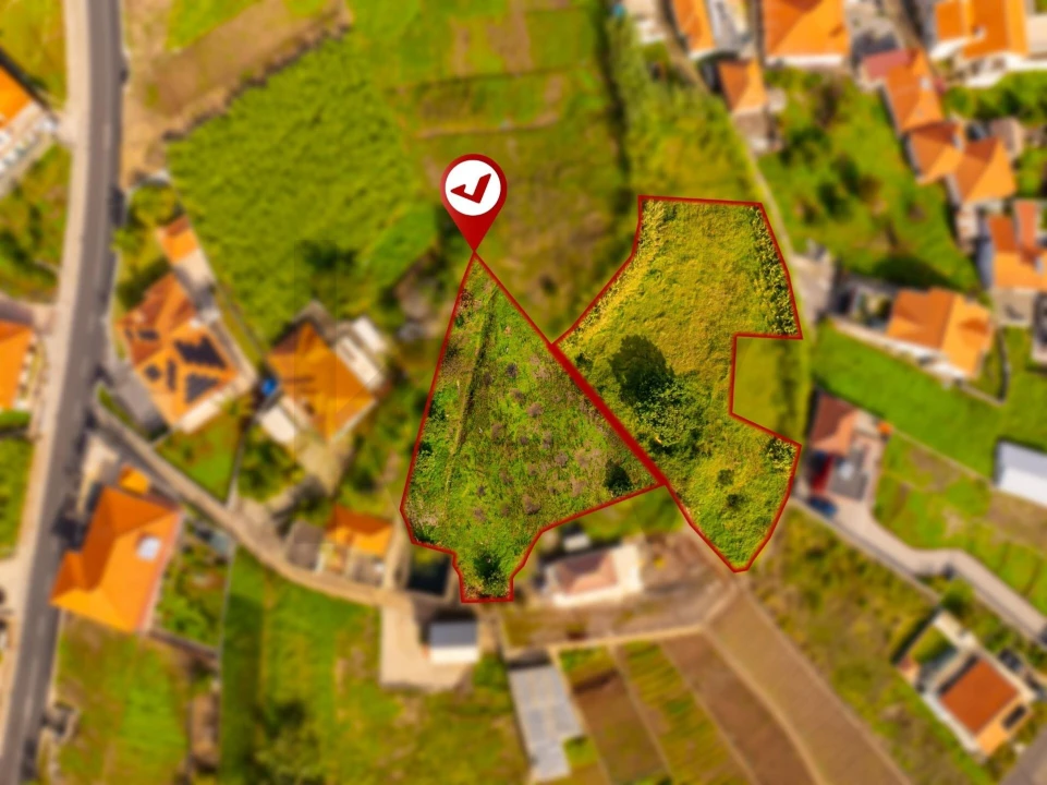 Terreno para Venda em Canhas Foto 3