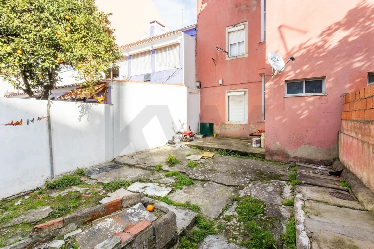 Prédio para Venda em Marvila Foto 22