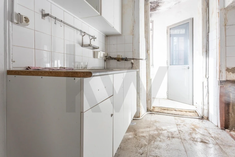 Prédio para Venda em Marvila Foto 18